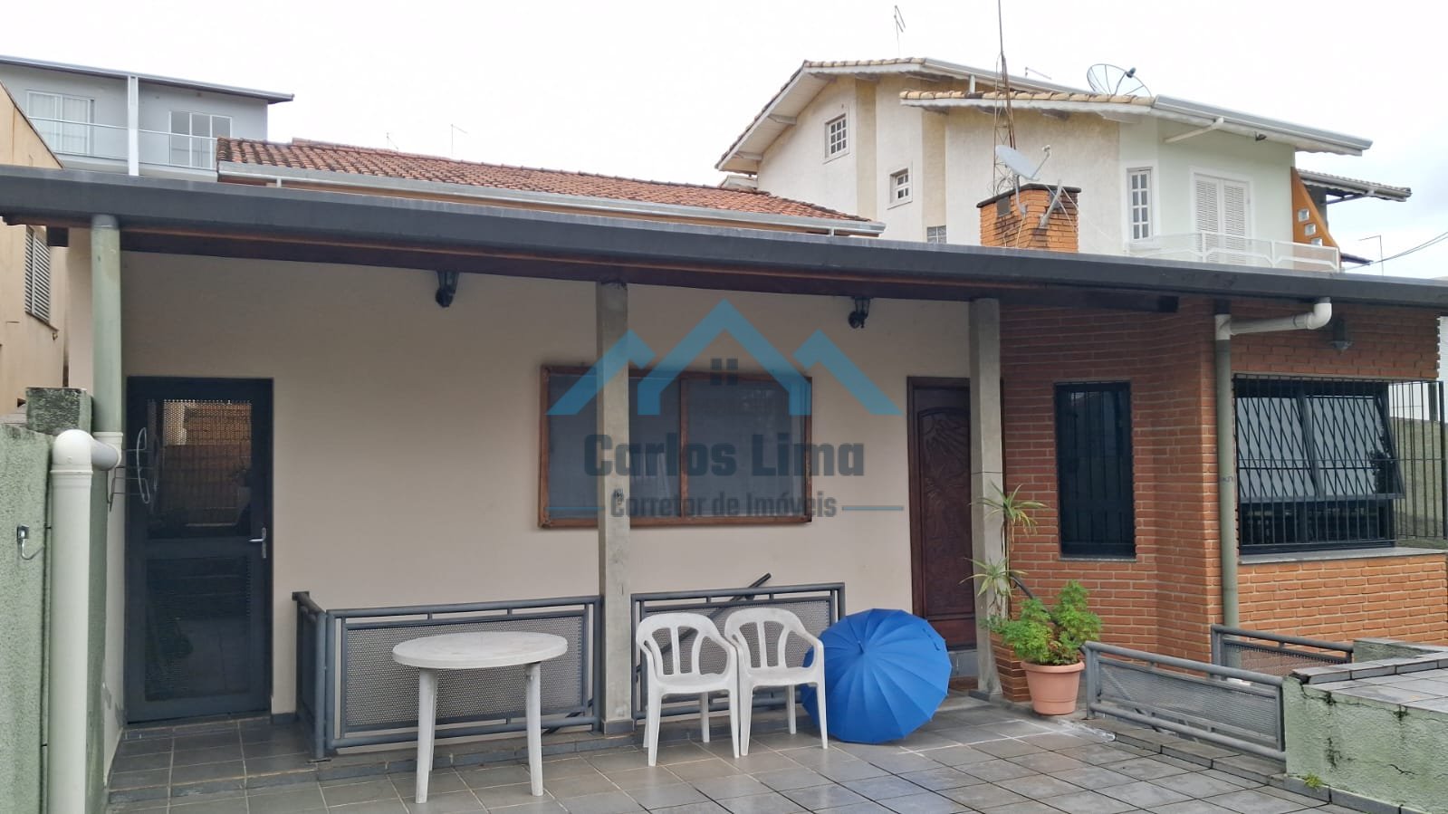 Vende-se Casa - Arujá - Foto 1